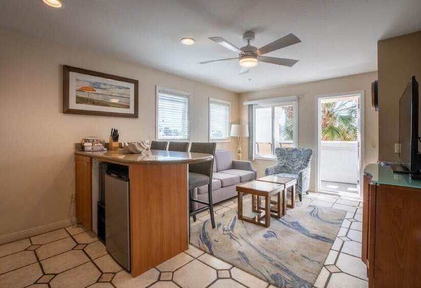 אתר נופש San Clemente Cove