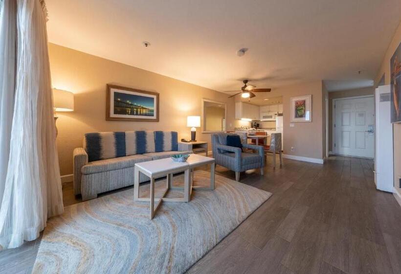 استراحتگاه Southern California Beach Club