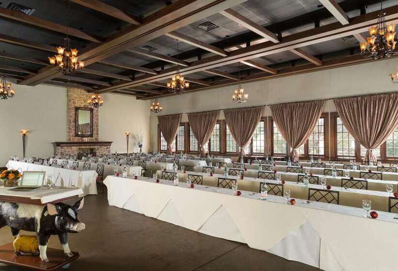 The Inn At Leola Village, A Historic Hotel Of America