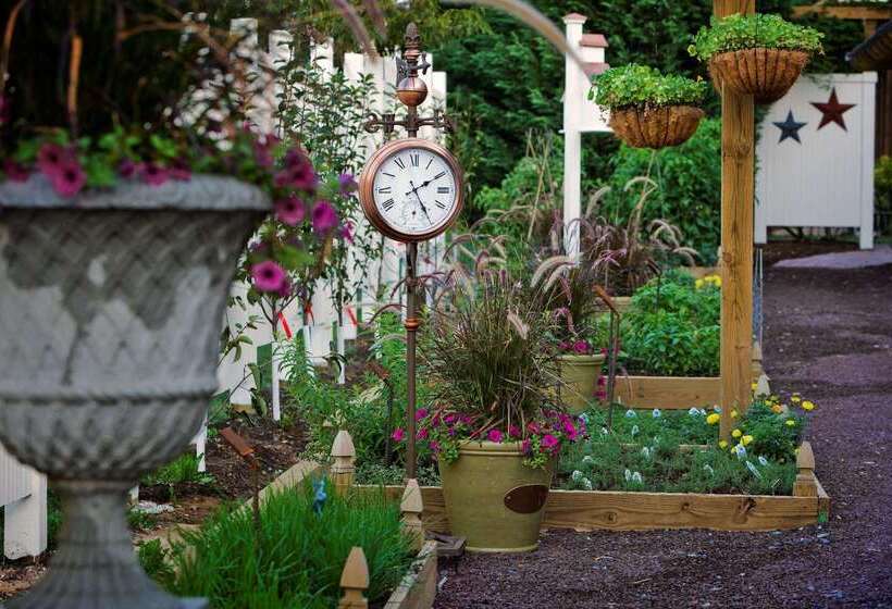 The Inn At Leola Village, A Historic Hotel Of America