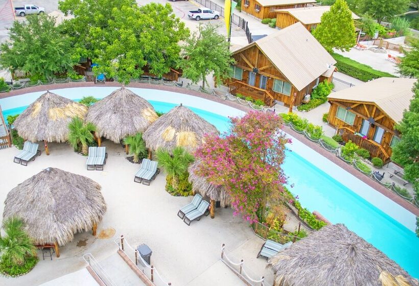 The Resort At Schlitterbahn