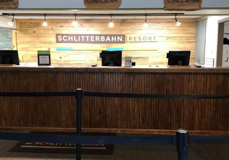 The Resort At Schlitterbahn