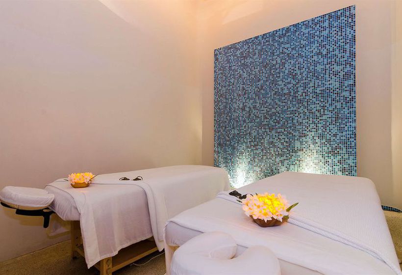 Ventanas Hotel & Residences