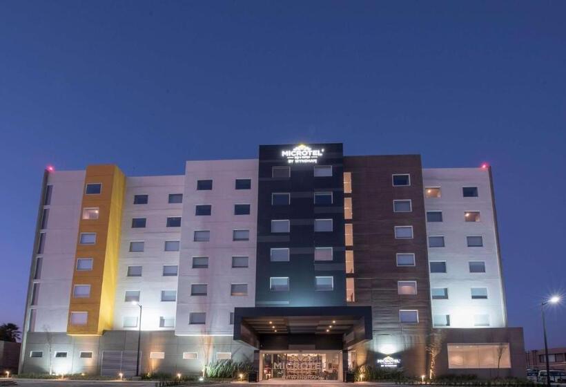 Microtel Inn & Suites By Wyndham Guadalajara Sur