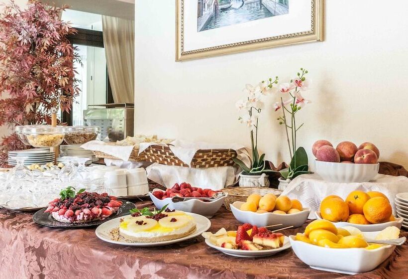 Alexia Palace Hotel Residence