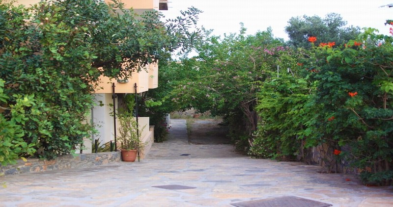 Argyro Apartments & Studios