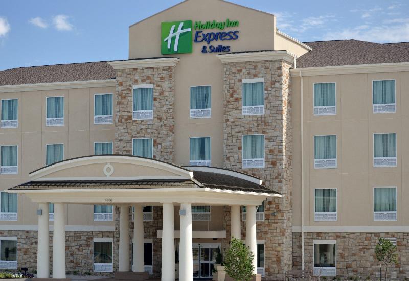 Holiday Inn Express Hotel & Suites St. Joseph By Ihg