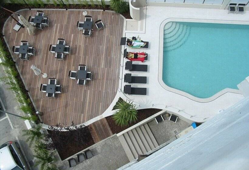 בית מלון כפרי Acapulco