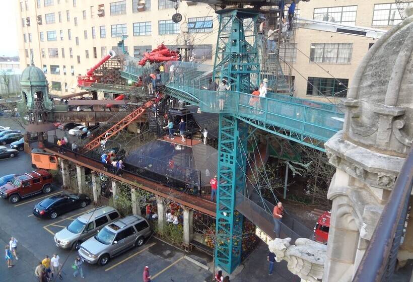 فندق Americas Best Value Inn St. Louis Downtown