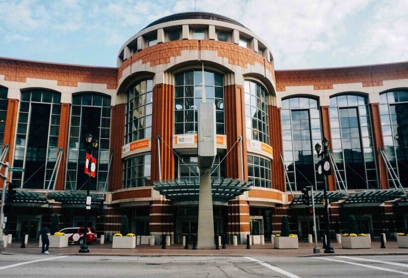 ホテル Americas Best Value Inn St. Louis Downtown