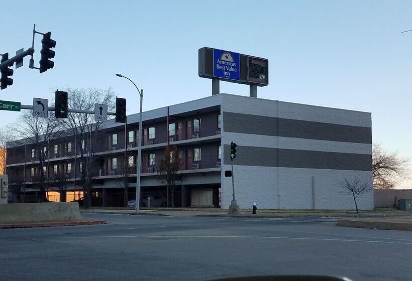 ホテル Americas Best Value Inn St. Louis Downtown