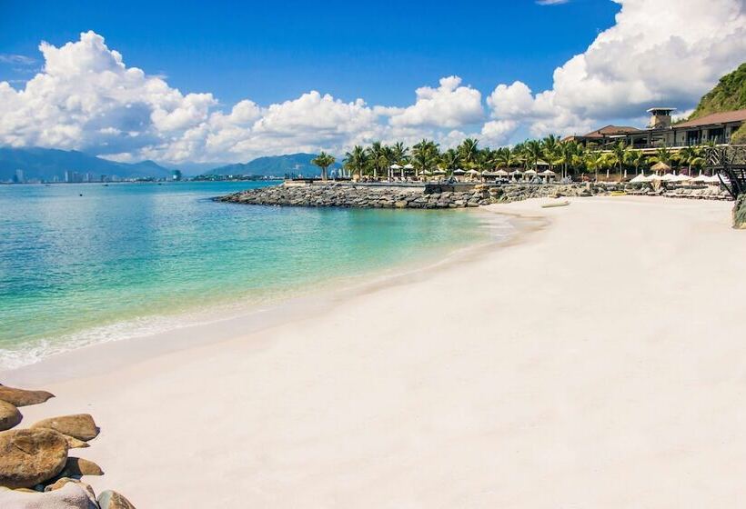 هتل Amiana Resort Nha Trang