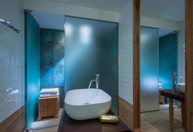 בית מלון כפרי Anesis Blue Boutique