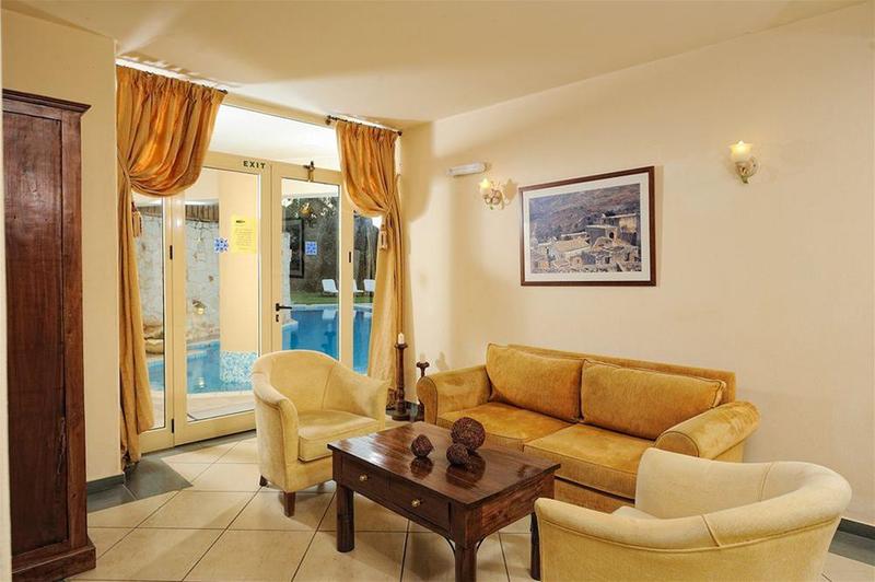 בית מלון כפרי Anesis Blue Boutique