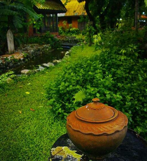 فندق Areeya Phuree Resort