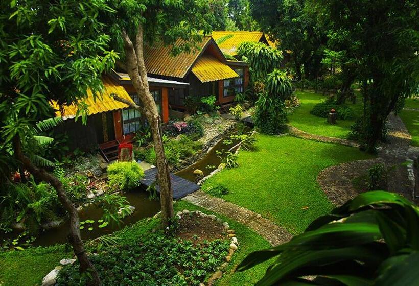 فندق Areeya Phuree Resort