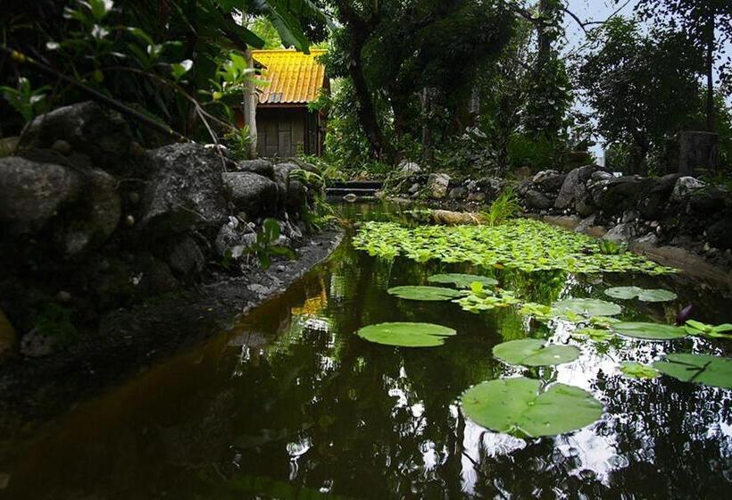 فندق Areeya Phuree Resort