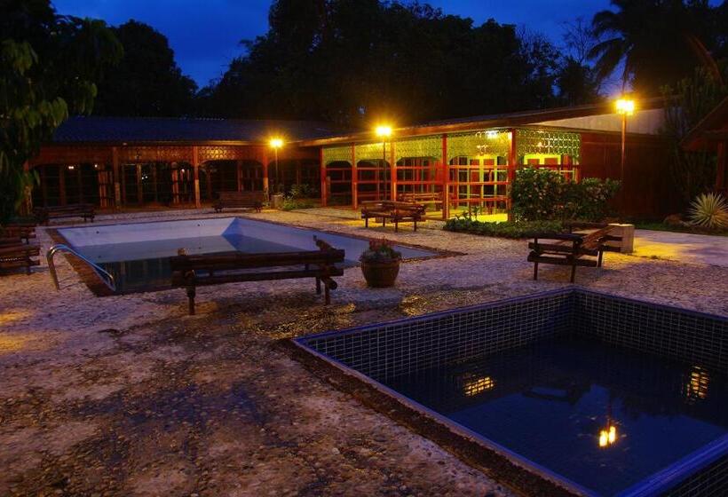 فندق Areeya Phuree Resort