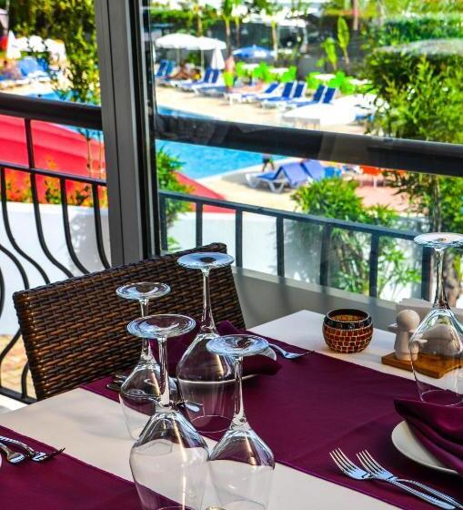 호텔 Ark Apart And Suite