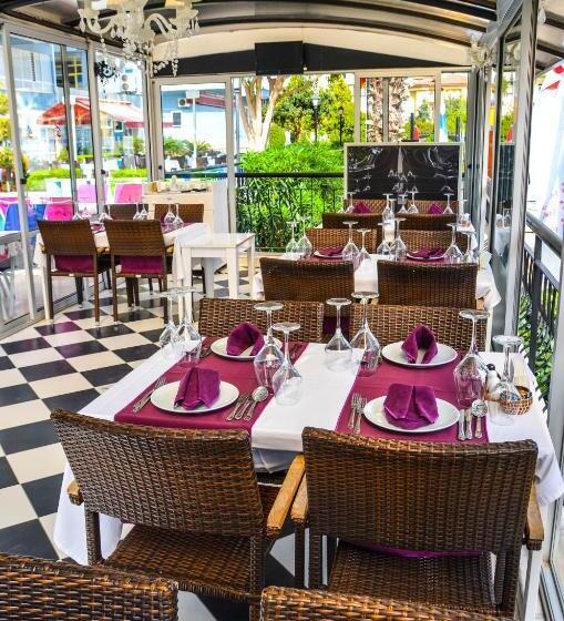 호텔 Ark Apart And Suite