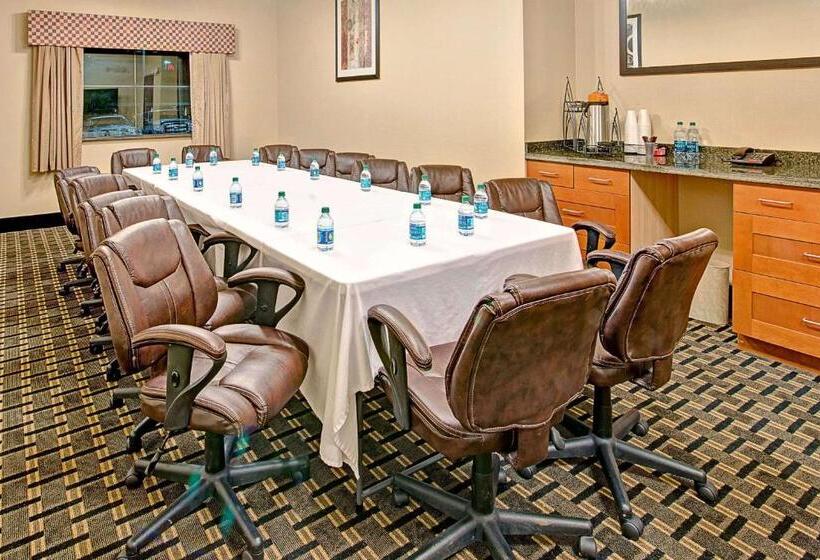 فندق Baymont By Wyndham Decatur