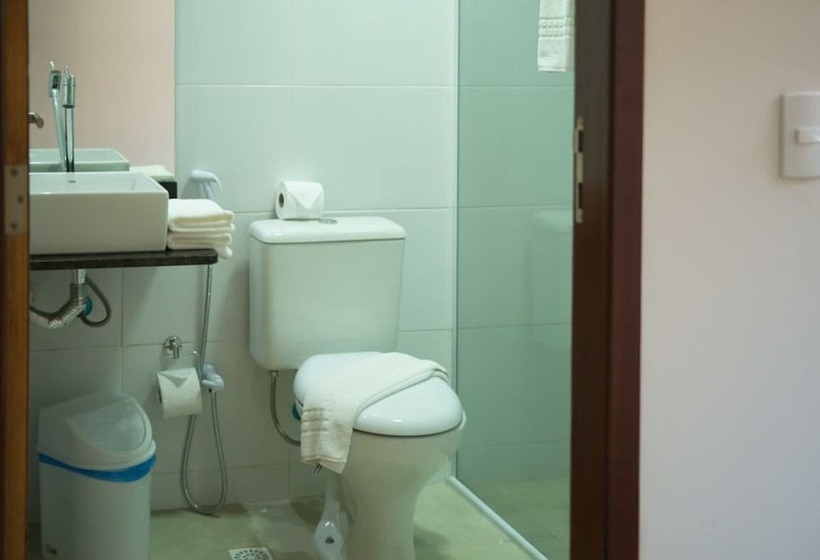 בית מלון כפרי Bessa Beach