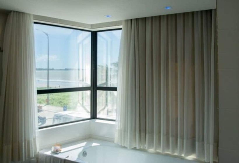 בית מלון כפרי Bessa Beach