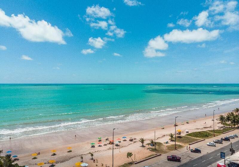 בית מלון כפרי Bessa Beach