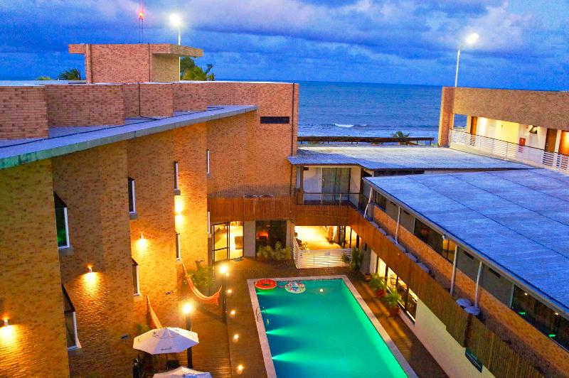 בית מלון כפרי Bessa Beach