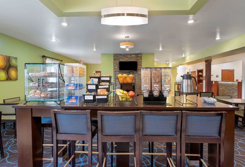 فندق Best Western Plus Covered Bridge Inn