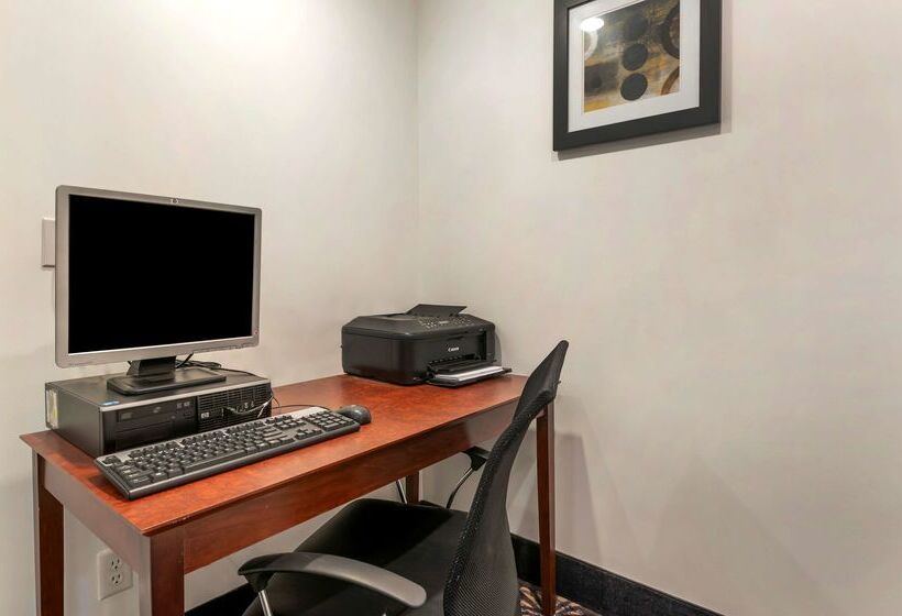 فندق Best Western Plus Covered Bridge Inn