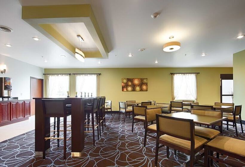 فندق Best Western Plus Covered Bridge Inn