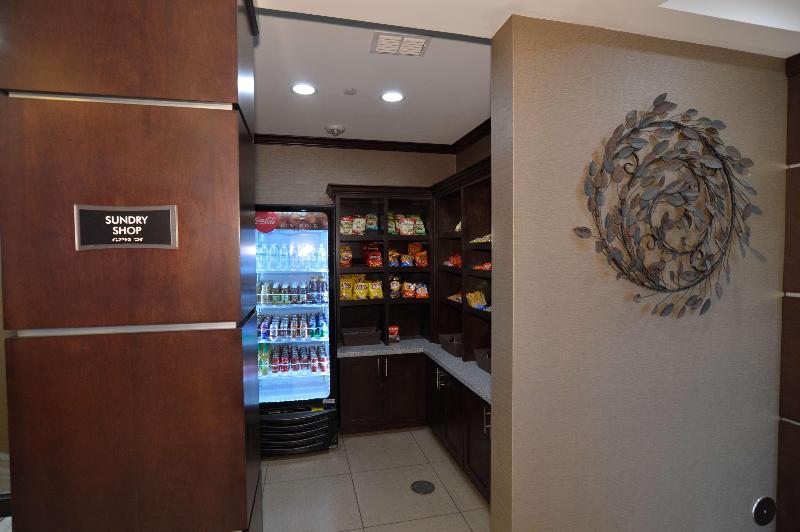 فندق Best Western Plus Longhorn Inn & Suites