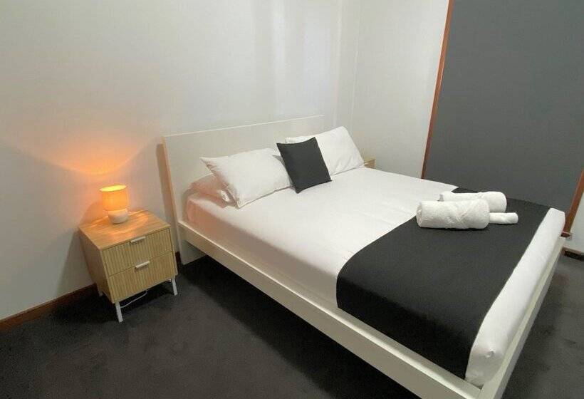 هتل Bushmans Motor Inn