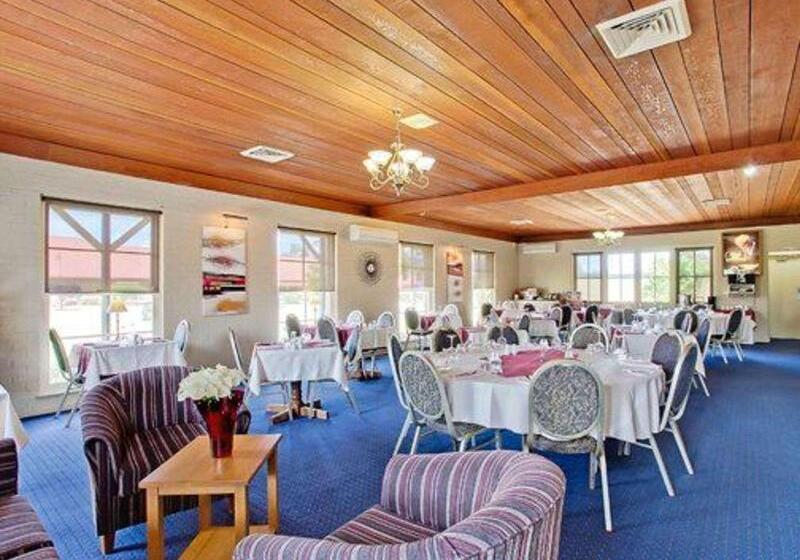 هتل Bushmans Motor Inn