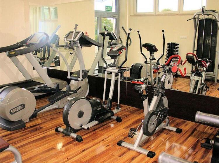 هتل Business Faltom Gdynia