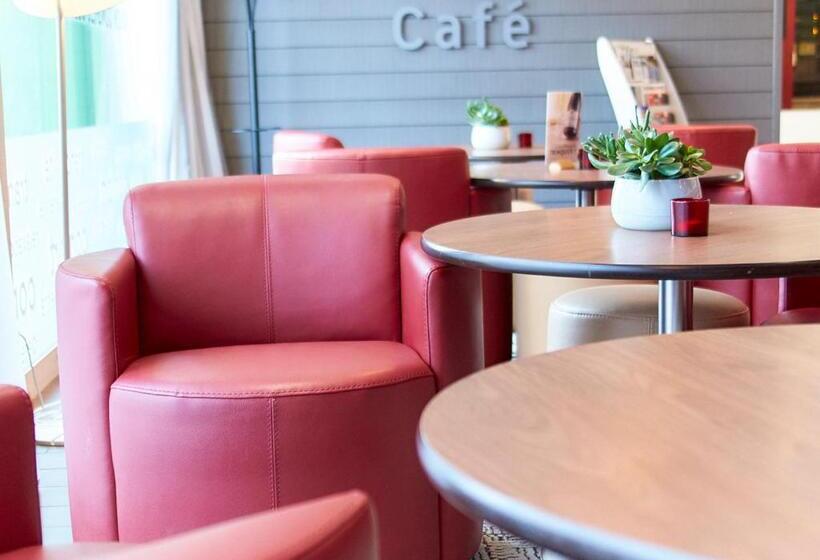 Отель Campanile Dijon Congres Clemenceau