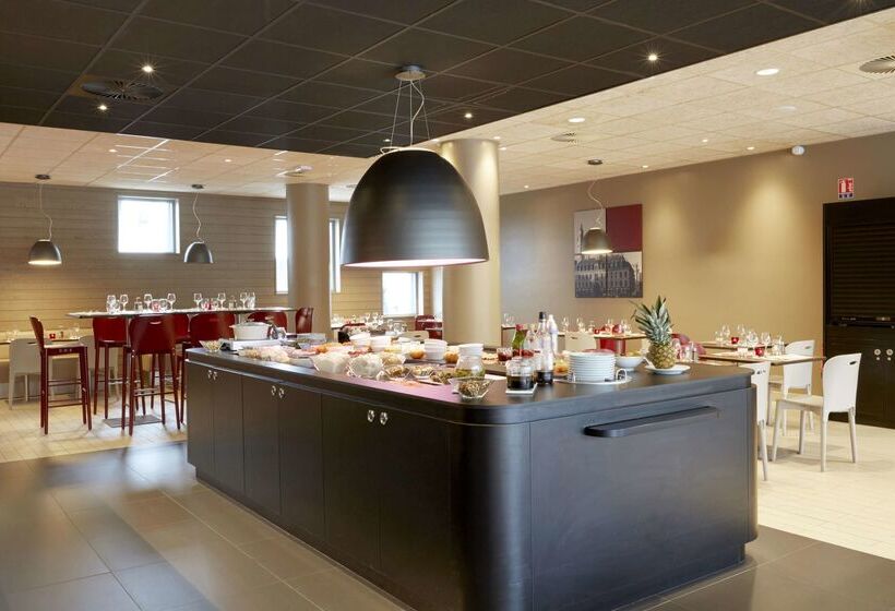 ホテル Campanile Lille Euralille