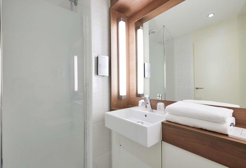 ホテル Campanile Lille Euralille