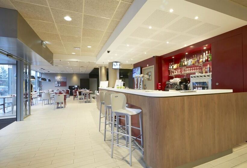 ホテル Campanile Lille Euralille