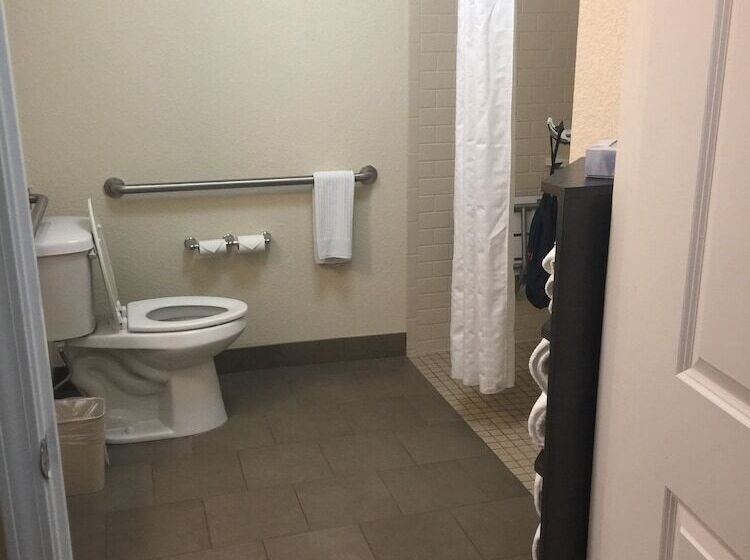 فندق Candlewood Suites Woodward, An Ihg