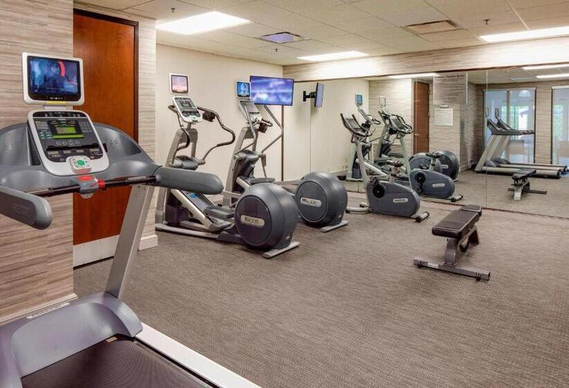 فندق Courtyard By Marriot Cranbury South Brunswick