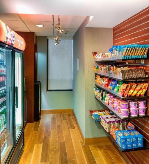 فندق Courtyard By Marriot Cranbury South Brunswick