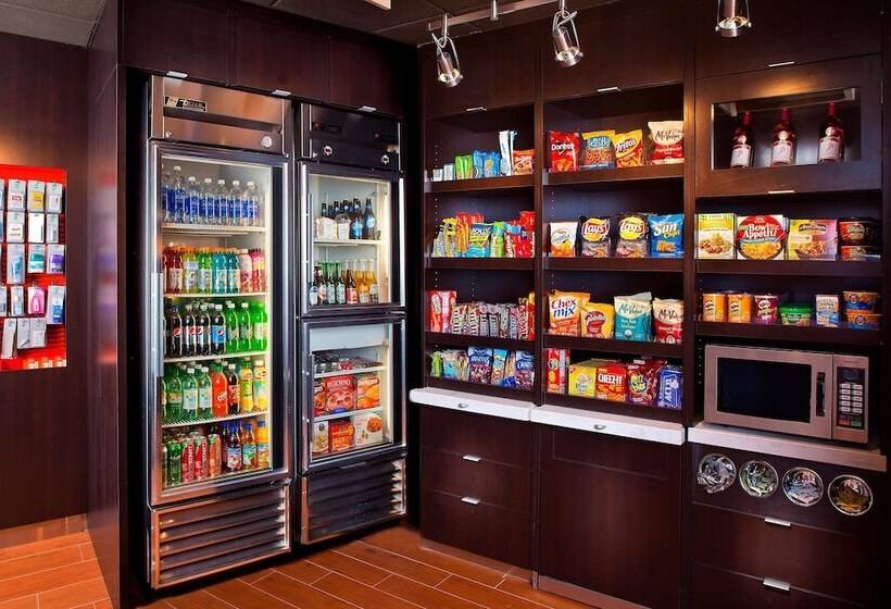 فندق Courtyard By Marriott Covington / Mandeville