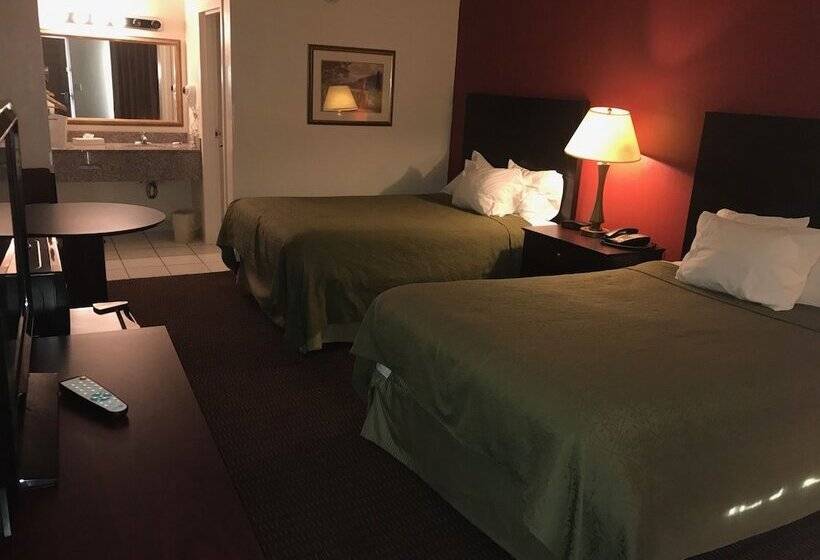 בית מלון כפרי Days Inn By Wyndham Cave City