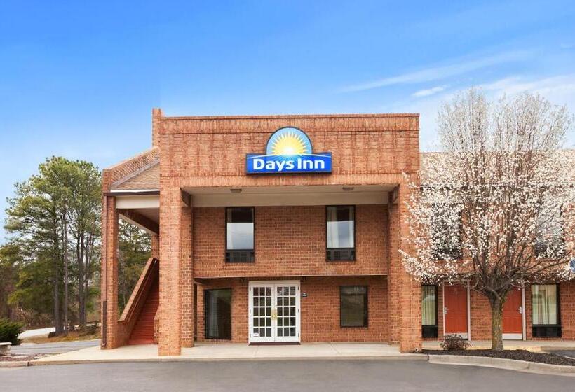 ホテル Days Inn By Wyndham Farmville