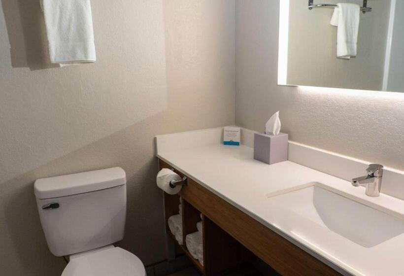 ホテル Days Inn By Wyndham Farmville