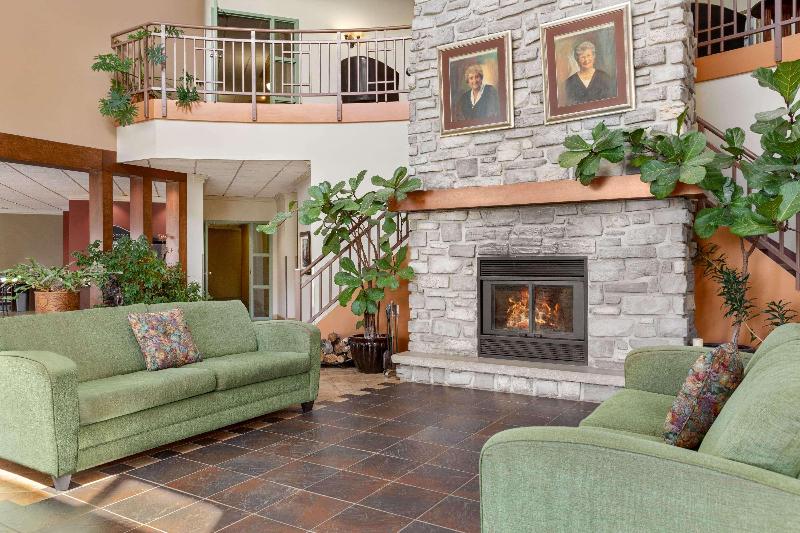 호텔 Days Inn By Wyndham Montmagny