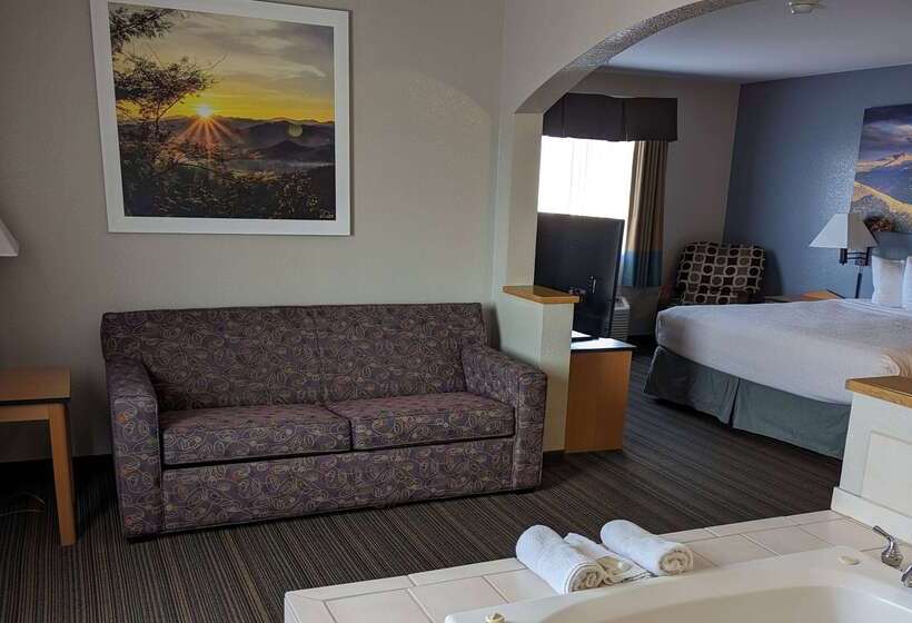 فندق Days Inn & Suites By Wyndham Castle Rock