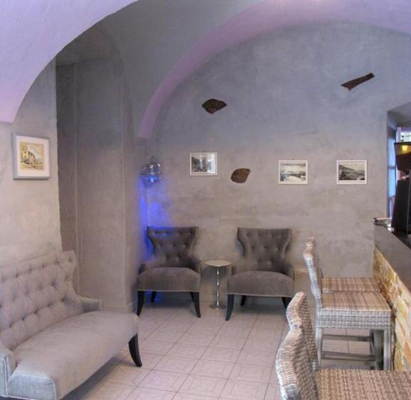 ホテル De La Plage Santa Vittoria